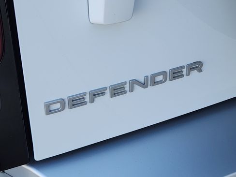 Certified 2025 Land Rover Defender 110 S image 16