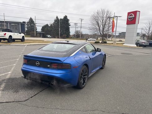 Used 2024 Nissan Z Performance w/ Floor Mat Package image 7