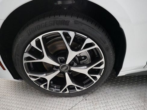 New 2026 Audi A6 Premium Plus AWD/4WD image 28