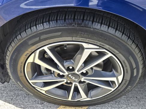 Used 2023 Kia Forte LXS image 10