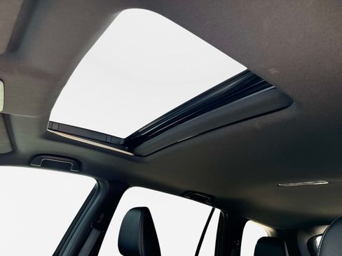 Certified 2025 Honda Passport EX-L image 22