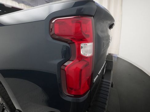 Certified 2022 Chevrolet Silverado 1500 RST image 31