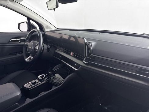 Used 2025 Kia Sportage EX w/ EX Premium Package image 29