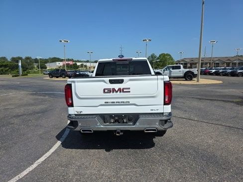 Used 2026 GMC Sierra 1500 SLT w/ SLT Premium Plus Package AWD/4WD image 4