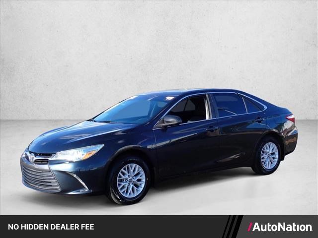 Used 2016 Toyota Camry LE FWD image 1