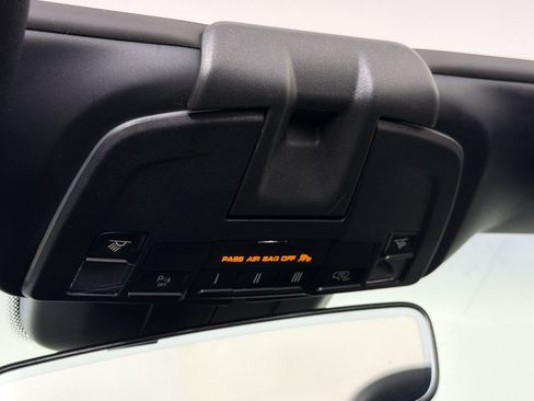Certified 2024 Porsche 718 Boxster RWD image 27