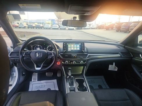 Used 2022 Honda Accord Sport image 26