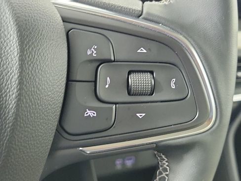 Used 2024 Buick Encore GX Avenir w/ Avenir Convenience Package FWD image 11