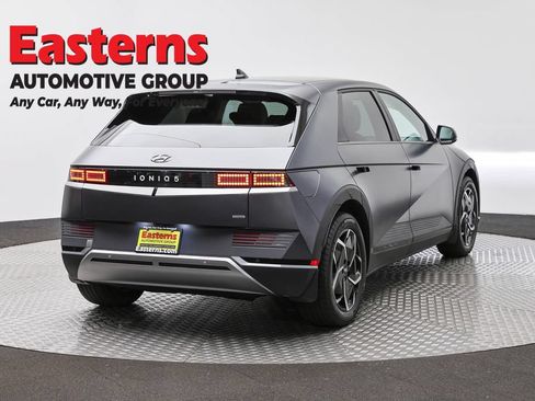 Used 2023 Hyundai Ioniq 5 SEL AWD/4WD image 5