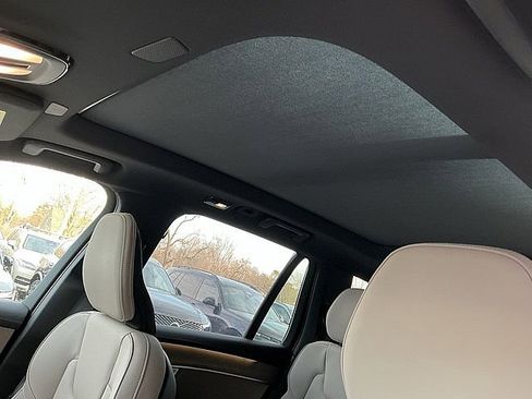 New 2026 Volvo XC90 B6 Plus w/ Protection Package image 17