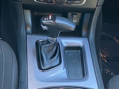 Used 2023 Dodge Charger SXT w/ Blacktop Package image 11