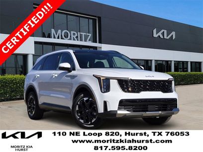 Certified 2025 Kia Sorento S w/ Panoramic Sunroof Package