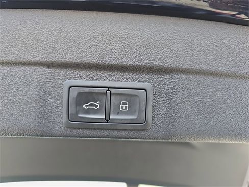 Used 2025 Audi A5 2.0T Premium w/ Convenience Package image 16