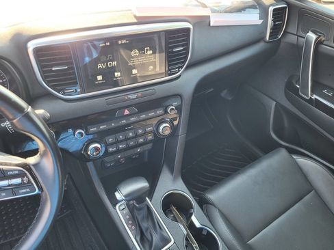 Used 2021 Kia Sportage EX FWD image 20