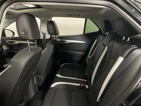 Used 2024 Buick Envision Sport Touring AWD/4WD image 38