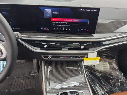 New 2027 BMW X7 M60i AWD/4WD image 16