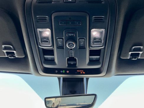 Used 2022 GMC Yukon Denali w/ Denali Ultimate Package image 33