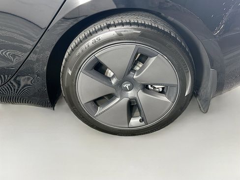 Used 2023 Tesla Model 3 Standard Range RWD image 11