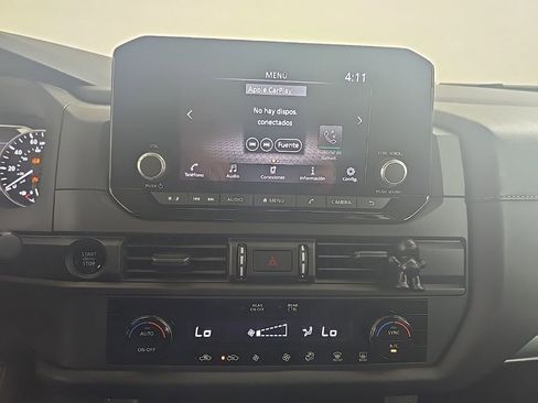 Used 2025 Nissan Pathfinder S image 7