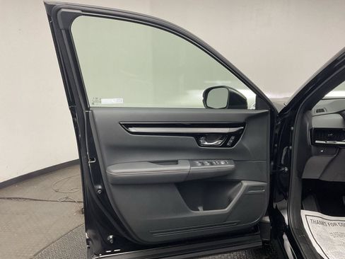 Used 2026 Honda CR-V Sport Touring image 9