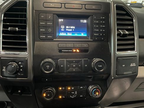 Used 2017 Ford F250 XLT image 12