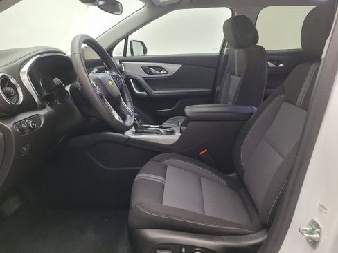 Used 2025 Chevrolet Blazer LT FWD image 17