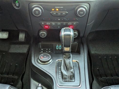 Used 2019 Ford Ranger Lariat w/ Equipment Group 501A Mid image 18