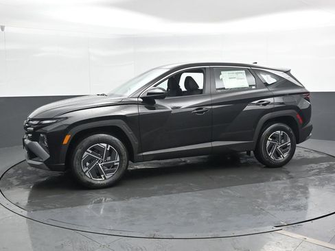 New 2026 Hyundai Tucson Blue SE AWD/4WD image 7