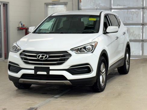 Used 2018 Hyundai Santa Fe Sport image 4