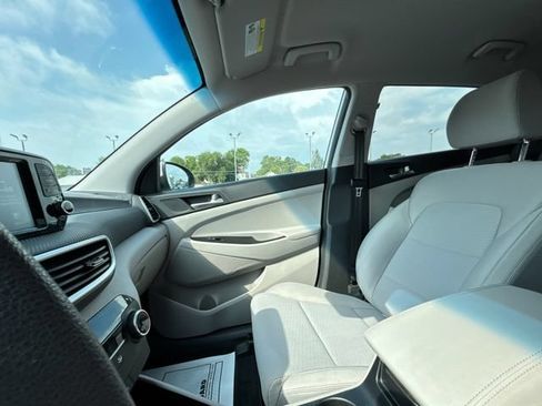 Used 2019 Hyundai Tucson SE AWD/4WD image 42