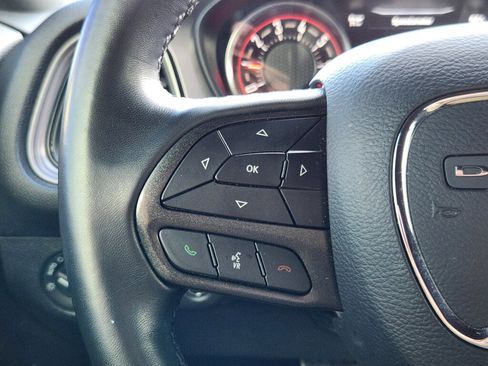 Used 2023 Dodge Challenger SXT image 18