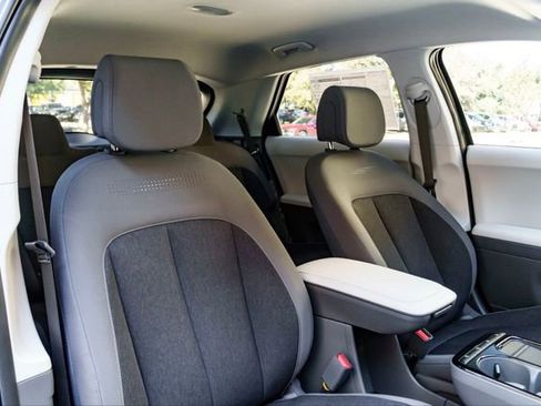 New 2026 Hyundai Ioniq 5 SE image 25