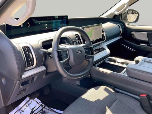 Certified 2025 Ford Expedition Max Active RWD image 13