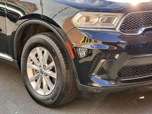 Used 2023 Dodge Durango SXT Launch Edition image 11