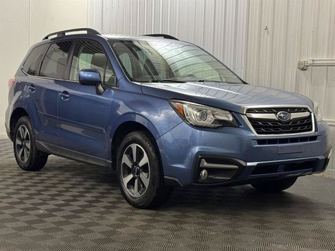 Used 2018 Subaru Forester 2.5i Limited AWD/4WD image 6