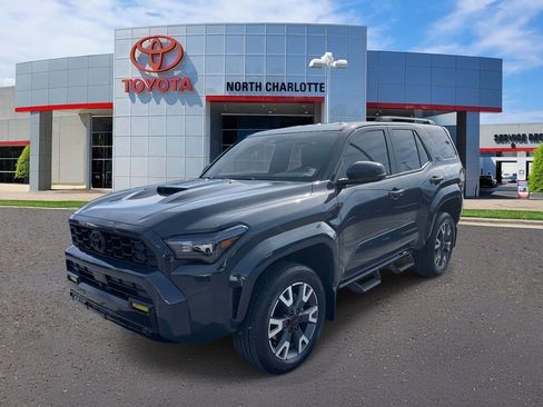 Used 2025 Toyota 4Runner TRD Sport image 4
