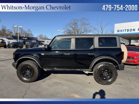 Used 2022 Ford Bronco Wildtrak image 8