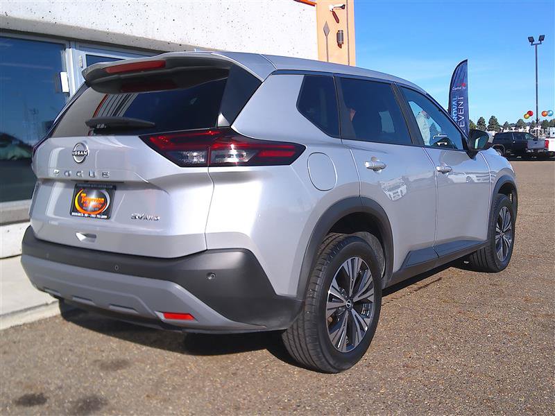 Used 2023 Nissan Rogue SV AWD/4WD image 3