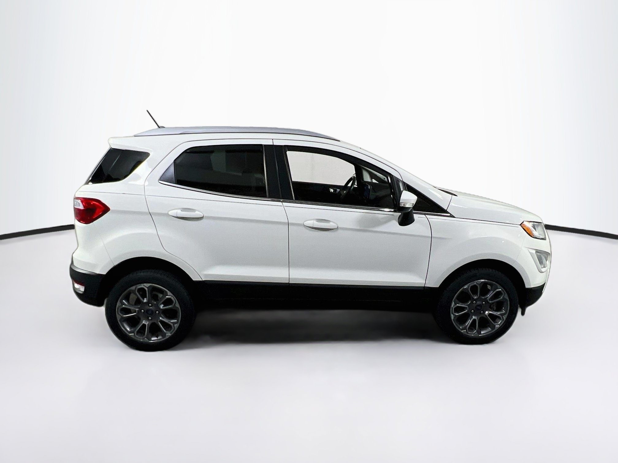 Used 2022 Ford EcoSport Titanium w/ Interior Protection Package AWD/4WD image 4