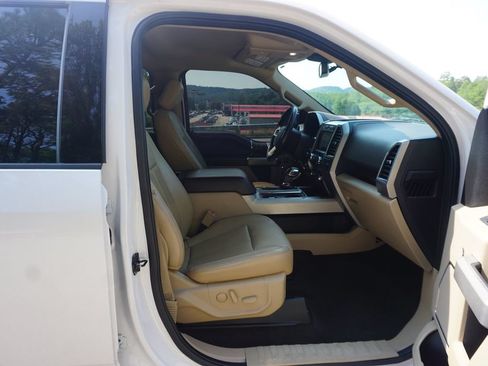 Used 2019 Ford F150 Lariat AWD/4WD image 15