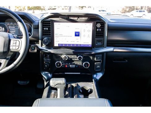 Used 2022 Ford F150 Lariat w/ Equipment Group 502A High image 13