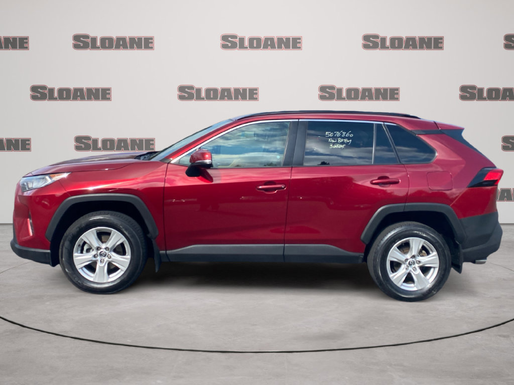 Used 2020 Toyota RAV4 XLE w/ Convenience Package AWD/4WD image 2