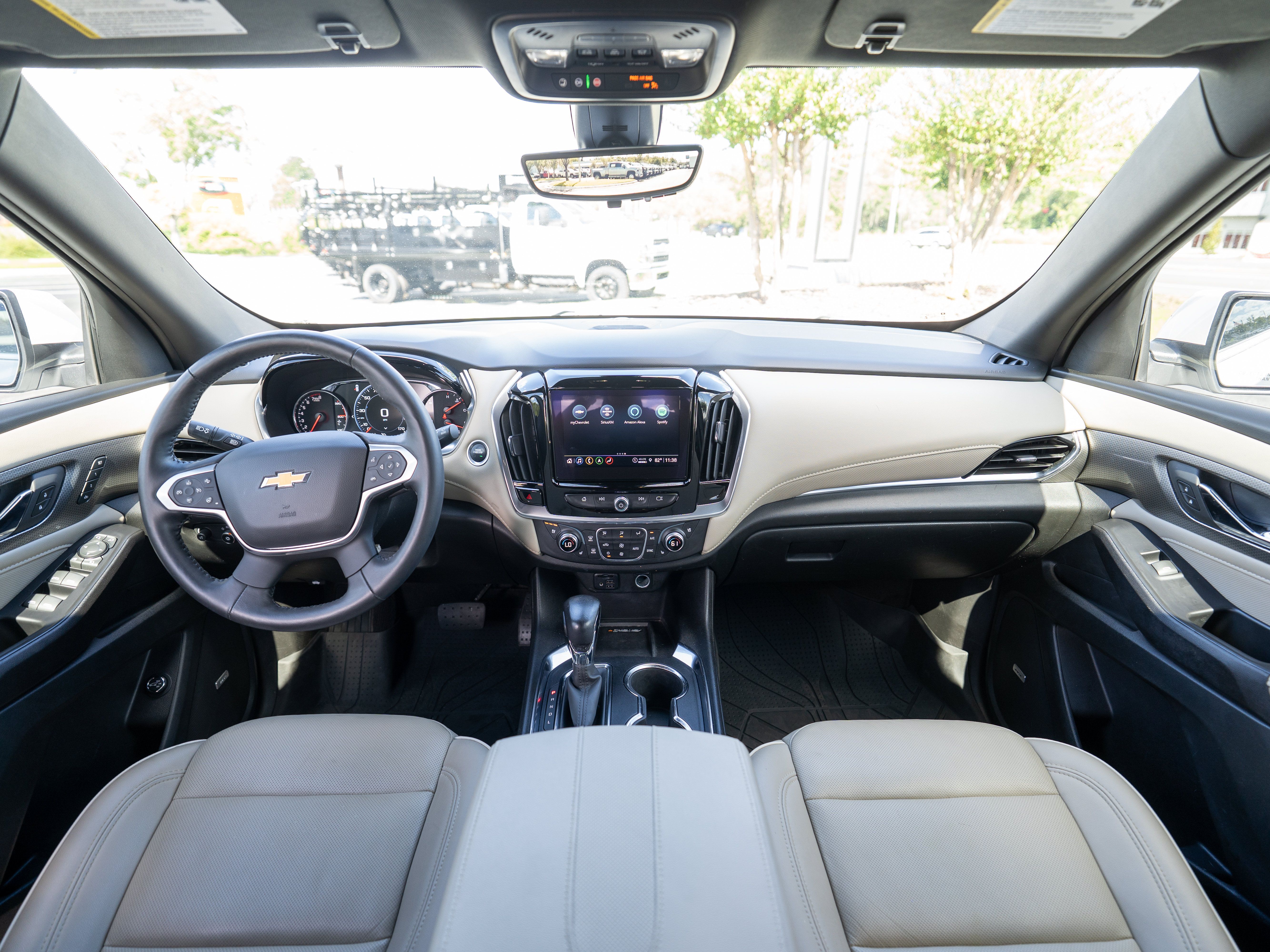 Used 2022 Chevrolet Traverse Premier w/ LPO, Floor Liner Package FWD image 15