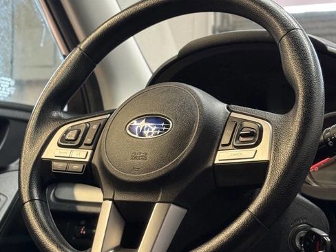 Used 2018 Subaru Forester 2.5i w/ Alloy Wheel Package AWD/4WD image 18