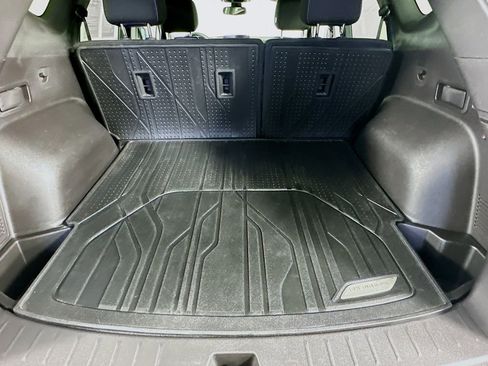 Used 2024 Chevrolet Blazer LT w/ Convenience Package image 33