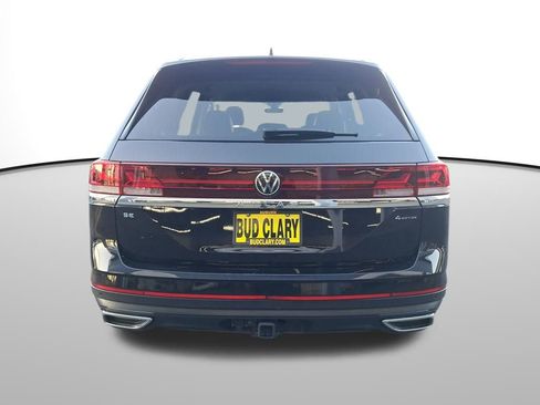 Used 2024 Volkswagen Atlas SE image 5