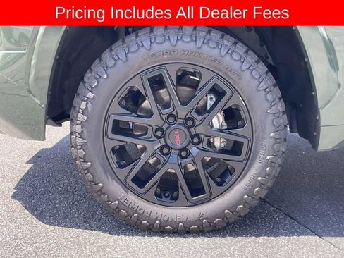 Used 2022 Toyota Tundra SR5 w/ TRD Sport Premium Package AWD/4WD image 9
