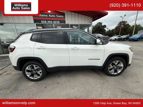 Used 2021 Jeep Compass Limited w/ Sun and Sound Group AWD/4WD image 3