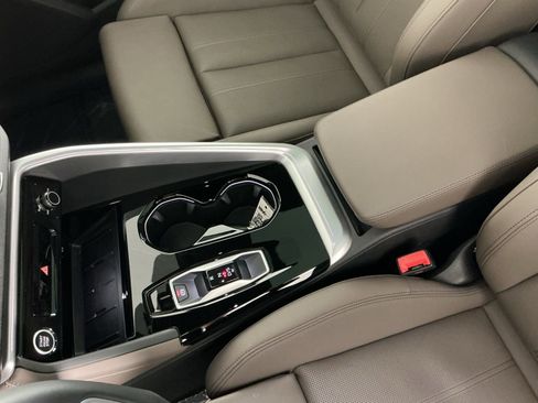 Used 2025 Audi Q5 Prestige image 18