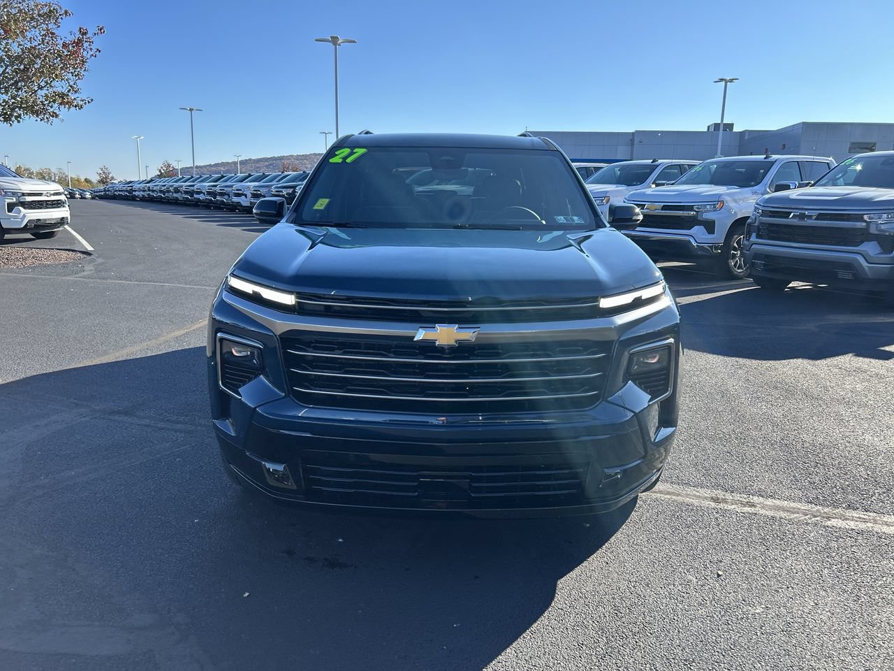 New 2027 Chevrolet Traverse High Country w/ LPO, Floor Liner Package AWD/4WD image 2